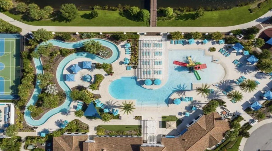 Kissimmee, Florida 34747, 5 Bedroom Bedrooms, ,4 Bathroombathrooms,Residential,For Sale,Zurich,0,Mfro6311534