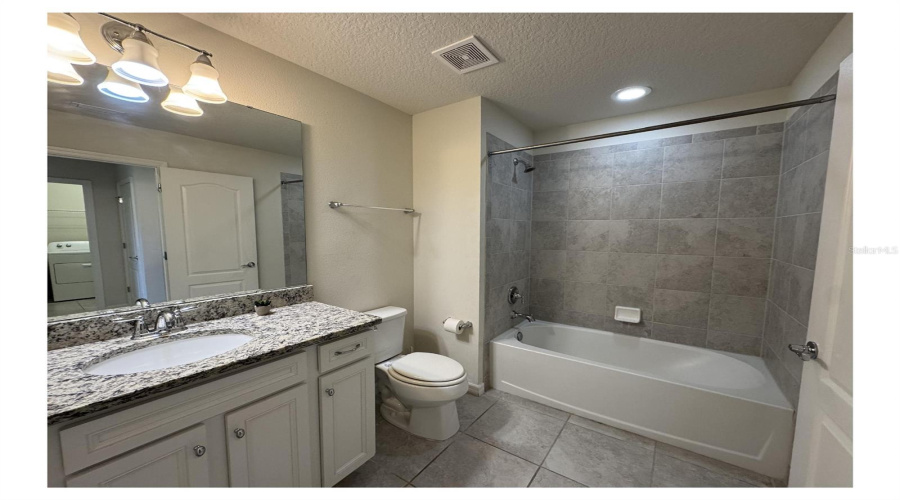 KISSIMMEE, Florida 34747, 5 Bedrooms Bedrooms, ,4 BathroomsBathrooms,Residential,For Sale,ZURICH,0,MFRO6311462