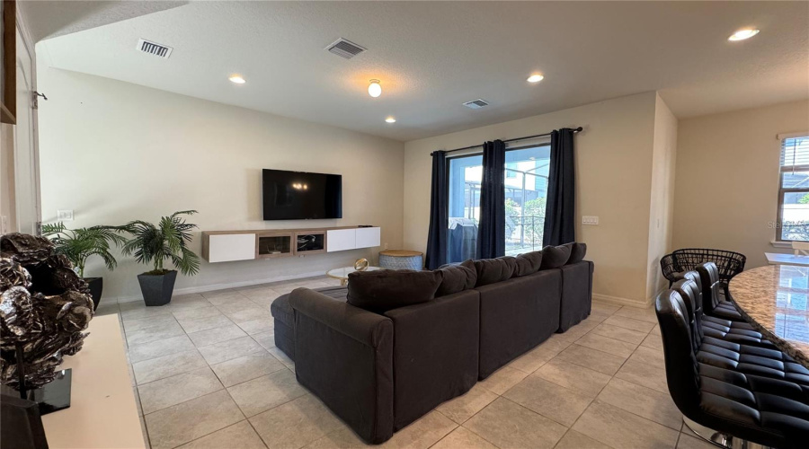 KISSIMMEE, Florida 34747, 5 Bedrooms Bedrooms, ,4 BathroomsBathrooms,Residential,For Sale,ZURICH,0,MFRO6311462