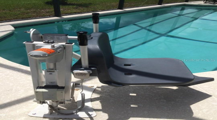 DAVENPORT, Florida 33837, 4 Bedrooms Bedrooms, ,3 BathroomsBathrooms,Residential,For Sale,ORANGE COSMOS,0,MFRO6311521