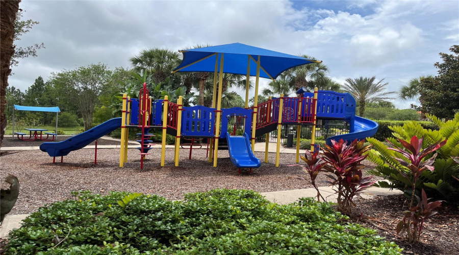 DAVENPORT, Florida 33837, 4 Bedrooms Bedrooms, ,3 BathroomsBathrooms,Residential,For Sale,ORANGE COSMOS,0,MFRO6311521