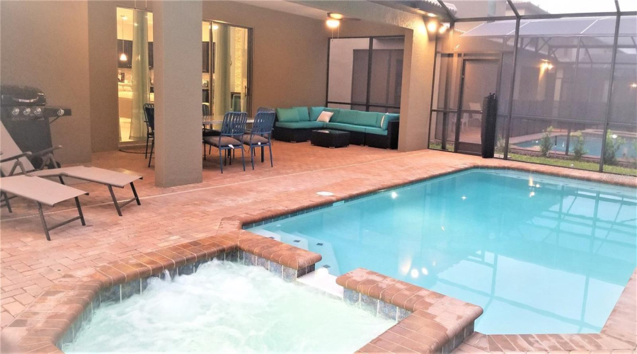 KISSIMMEE, Florida 34747, 9 Bedrooms Bedrooms, ,6 BathroomsBathrooms,Residential,For Sale,BENGAL,0,MFRO6304915