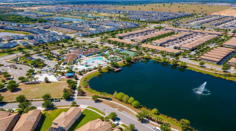 KISSIMMEE, Florida 34747, 9 Bedrooms Bedrooms, ,6 BathroomsBathrooms,Residential,For Sale,BENGAL,0,MFRO6304915