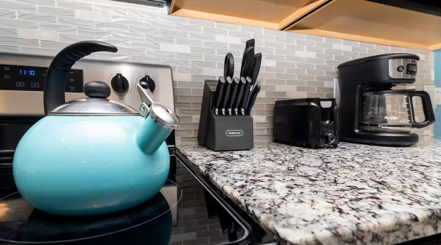 KISSIMMEE, Florida 34747, 9 Bedrooms Bedrooms, ,6 BathroomsBathrooms,Residential,For Sale,BENGAL,0,MFRO6304915