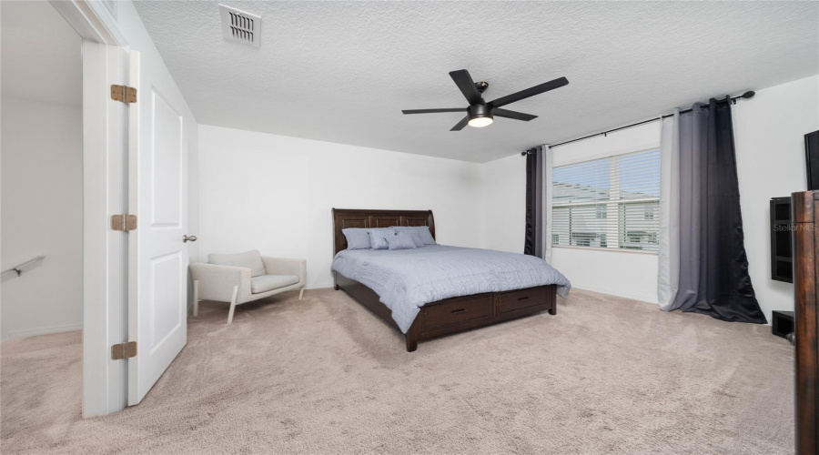 DAVENPORT, Florida 33837, 3 Bedrooms Bedrooms, ,2 BathroomsBathrooms,Residential,For Sale,MERRILL,0,MFRS5127411