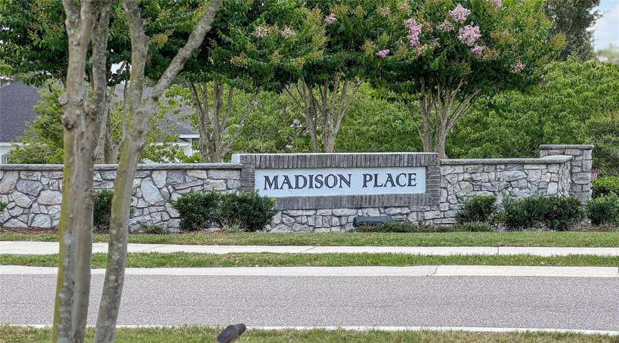 DAVENPORT, Florida 33837, 3 Bedrooms Bedrooms, ,2 BathroomsBathrooms,Residential,For Sale,MERRILL,0,MFRS5127411