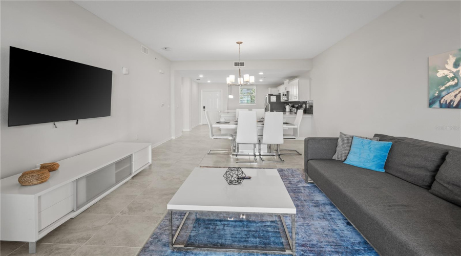 KISSIMMEE, Florida 34746, 2 Bedrooms Bedrooms, ,2 BathroomsBathrooms,Residential,For Sale,PARADOX,0,MFRS5127233