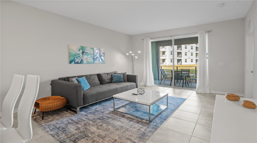 KISSIMMEE, Florida 34746, 2 Bedrooms Bedrooms, ,2 BathroomsBathrooms,Residential,For Sale,PARADOX,0,MFRS5127233