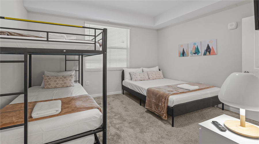KISSIMMEE, Florida 34746, 2 Bedrooms Bedrooms, ,2 BathroomsBathrooms,Residential,For Sale,PARADOX,0,MFRS5127233