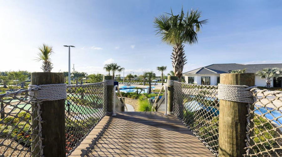 KISSIMMEE, Florida 34746, 2 Bedrooms Bedrooms, ,2 BathroomsBathrooms,Residential,For Sale,PARADOX,0,MFRS5127233