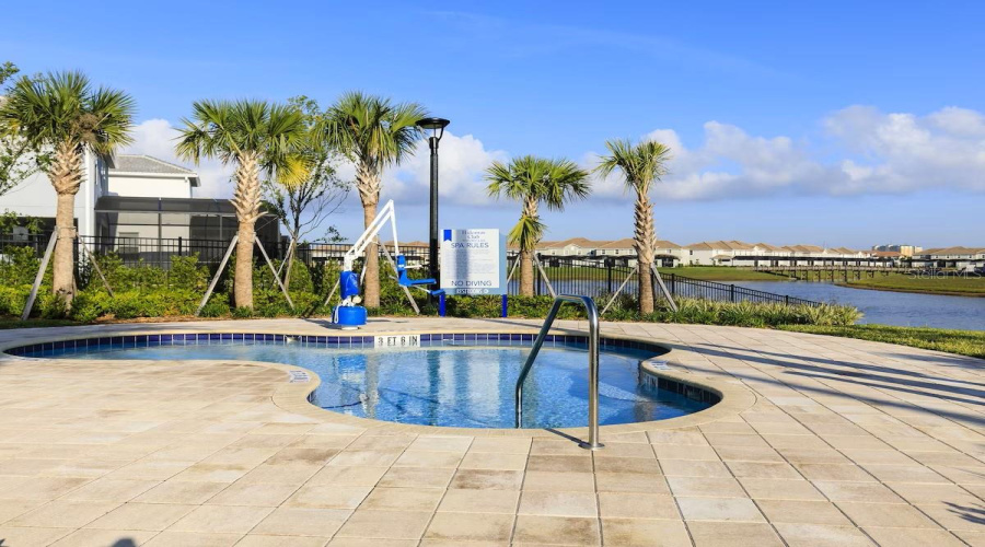 KISSIMMEE, Florida 34746, 2 Bedrooms Bedrooms, ,2 BathroomsBathrooms,Residential,For Sale,PARADOX,0,MFRS5127233