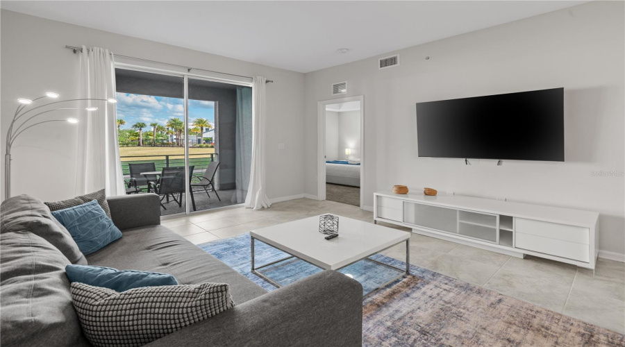 KISSIMMEE, Florida 34746, 2 Bedrooms Bedrooms, ,2 BathroomsBathrooms,Residential,For Sale,PARADOX,0,MFRS5127233