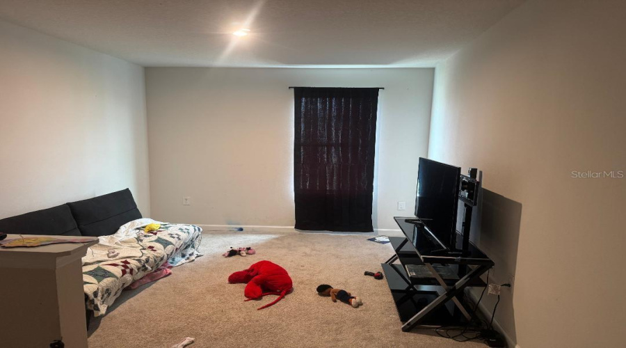 DAVENPORT, Florida 33837, 4 Bedrooms Bedrooms, ,2 BathroomsBathrooms,Residential,For Sale,FIDDLEWOOD,0,MFRO6311710