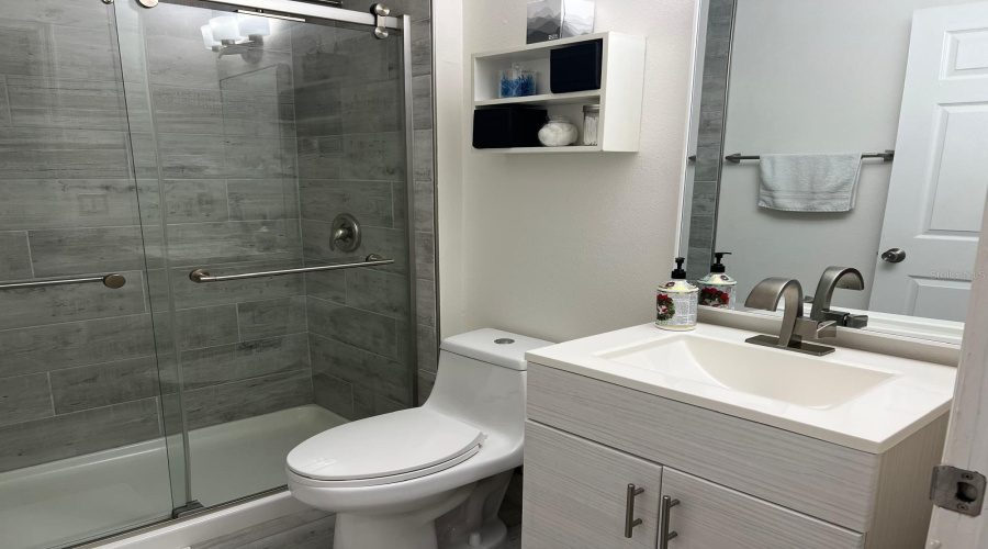 DAVENPORT, Florida 33897, 4 Bedrooms Bedrooms, ,2 BathroomsBathrooms,Residential,For Sale,HAVERSHAM,0,MFRO6309855