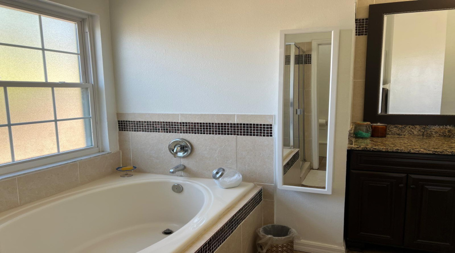DAVENPORT, Florida 33897, 4 Bedrooms Bedrooms, ,2 BathroomsBathrooms,Residential,For Sale,HAVERSHAM,0,MFRO6309855