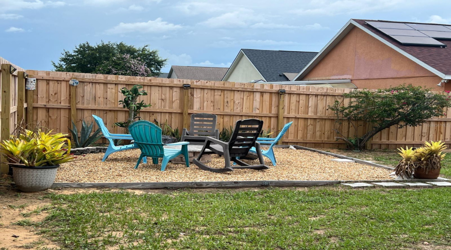 DAVENPORT, Florida 33897, 4 Bedrooms Bedrooms, ,2 BathroomsBathrooms,Residential,For Sale,HAVERSHAM,0,MFRO6309855