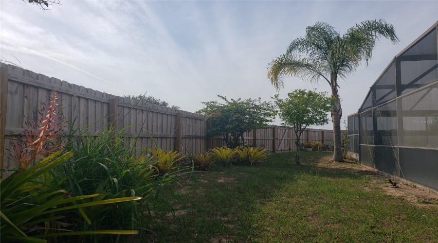 DAVENPORT, Florida 33897, 4 Bedrooms Bedrooms, ,2 BathroomsBathrooms,Residential,For Sale,HAVERSHAM,0,MFRO6309855