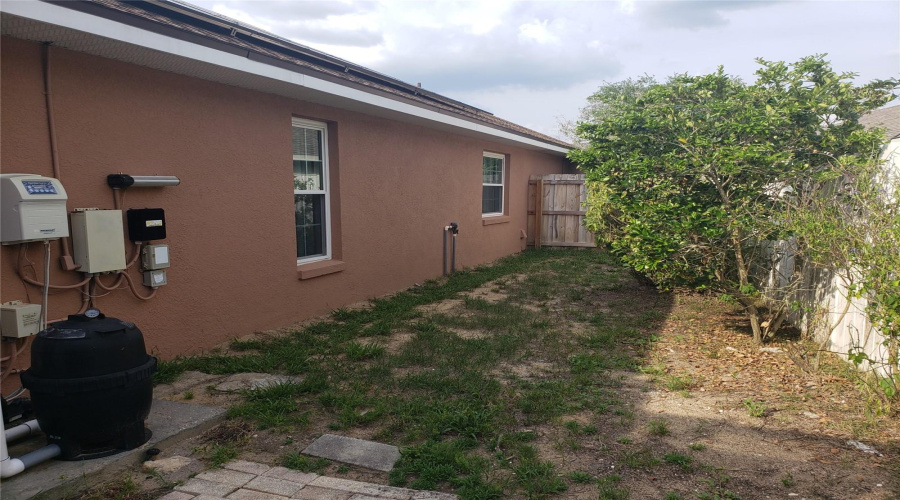 DAVENPORT, Florida 33897, 4 Bedrooms Bedrooms, ,2 BathroomsBathrooms,Residential,For Sale,HAVERSHAM,0,MFRO6309855