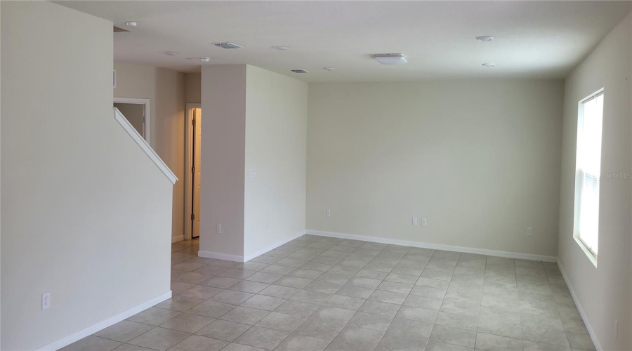 DAVENPORT, Florida 33837, 4 Bedrooms Bedrooms, ,2 BathroomsBathrooms,Residential,For Sale,ASPEN,0,MFRS5127472
