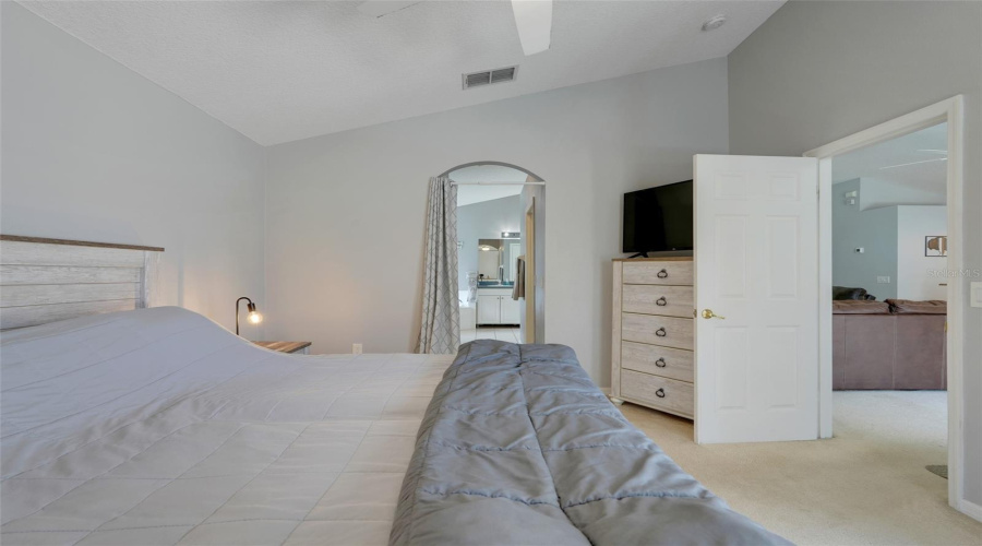 KISSIMMEE, Florida 34746, 4 Bedrooms Bedrooms, ,3 BathroomsBathrooms,Residential,For Sale,CUMBRIAN LAKES,MFRS5126442