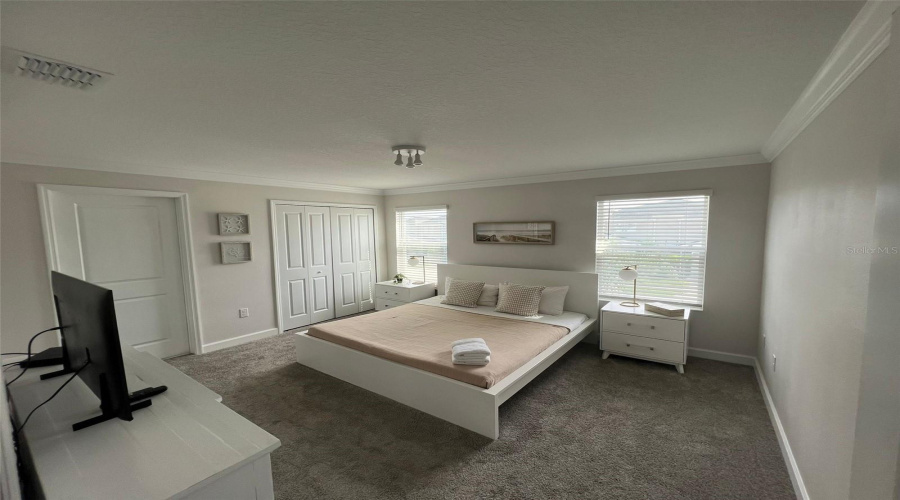 Davenport, Florida 33896, 4 Bedrooms Bedrooms, ,3 Bathroomsbathrooms,Residential,For Sale,Splash Shot,Mfro6310935