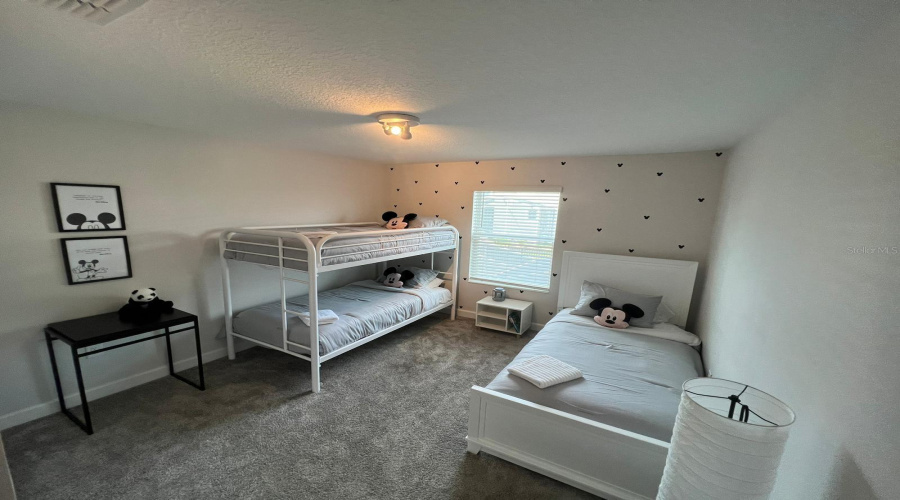 Davenport, Florida 33896, 4 Bedrooms Bedrooms, ,3 Bathroomsbathrooms,Residential,For Sale,Splash Shot,Mfro6310935
