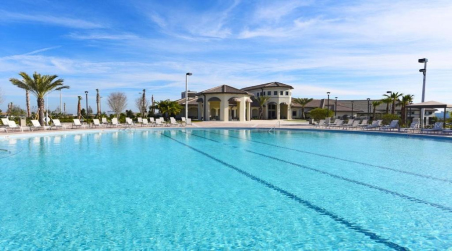 Davenport, Florida 33896, 4 Bedrooms Bedrooms, ,3 Bathroomsbathrooms,Residential,For Sale,Splash Shot,Mfro6310935