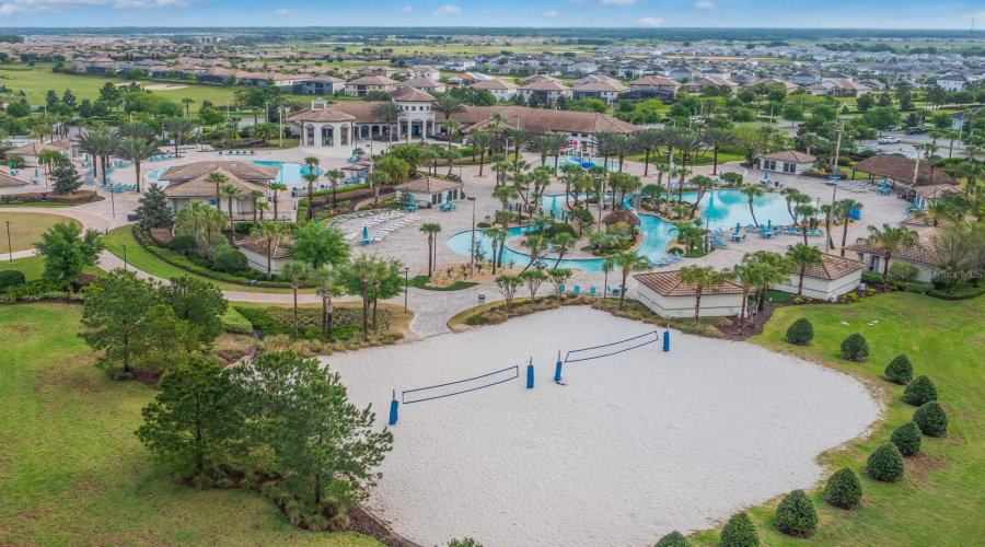 DAVENPORT, Florida 33896, 8 Bedrooms Bedrooms, ,5 BathroomsBathrooms,Residential,For Sale,MOON VALLEY,0,MFRO6312018