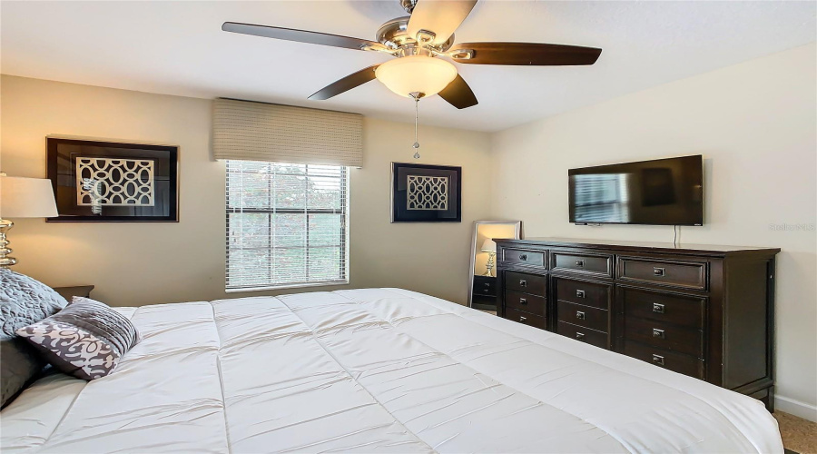 DAVENPORT, Florida 33896, 8 Bedrooms Bedrooms, ,5 BathroomsBathrooms,Residential,For Sale,MOON VALLEY,0,MFRO6312018