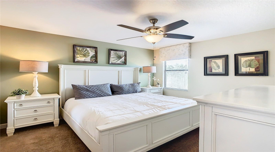 DAVENPORT, Florida 33896, 8 Bedrooms Bedrooms, ,5 BathroomsBathrooms,Residential,For Sale,MOON VALLEY,0,MFRO6312018