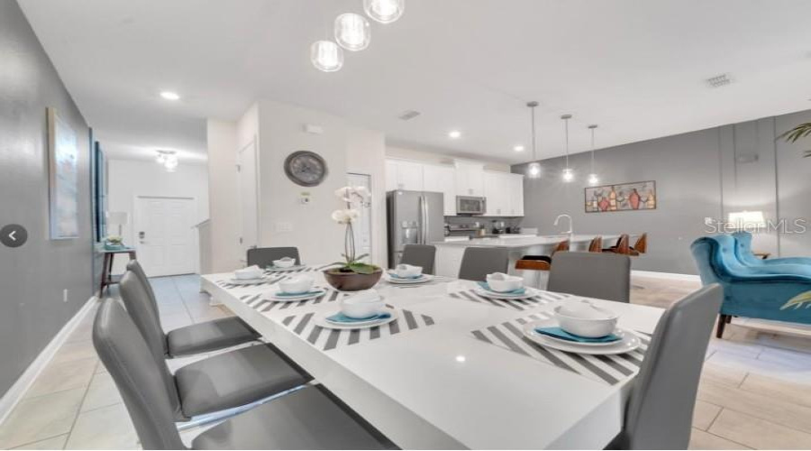 Kissimmee, Florida 34746, 4 Bedrooms Bedrooms, ,3 Bathroomsbathrooms,Residential,For Sale,Windermere,Mfro6305791