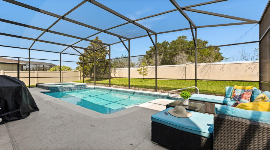 Davenport, Florida 33837, 5 Bedrooms Bedrooms, ,3 Bathroomsbathrooms,Residential,For Sale,Whirlaway,Mfrs5127178