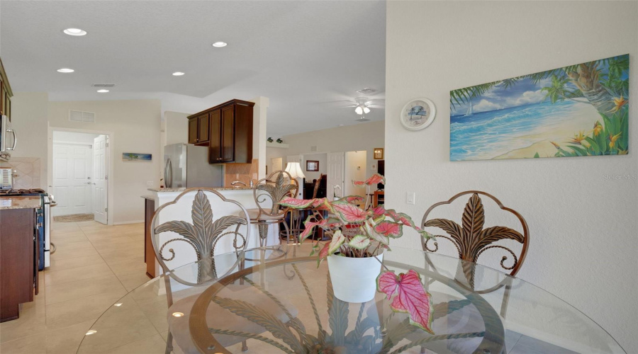 Davenport, Florida 33837, 2 Bedrooms Bedrooms, ,2 Bathroomsbathrooms,Residential,For Sale,Del Sol,Mfrs5124996