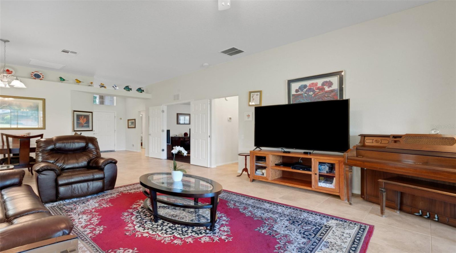 Davenport, Florida 33837, 2 Bedrooms Bedrooms, ,2 Bathroomsbathrooms,Residential,For Sale,Del Sol,Mfrs5124996