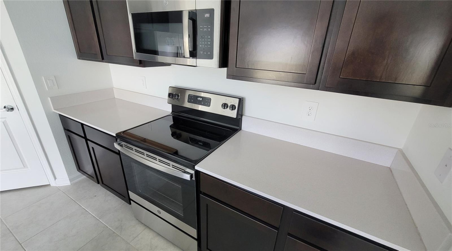 Davenport, Florida 33837, 4 Bedrooms Bedrooms, ,2 Bathroomsbathrooms,Residential,For Sale,Cool Summer,Mfrs5127594