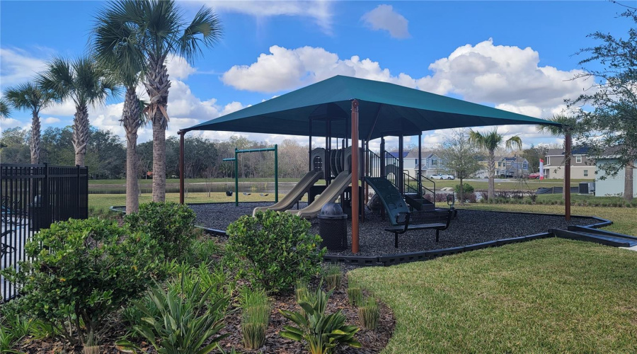 Davenport, Florida 33837, 4 Bedrooms Bedrooms, ,2 Bathroomsbathrooms,Residential,For Sale,Cool Summer,Mfrs5127594