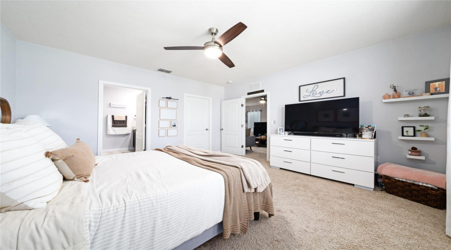 DAVENPORT, Florida 33837, 3 Bedrooms Bedrooms, ,2 BathroomsBathrooms,Residential,For Sale,ANDEAN,0,MFRS5127576