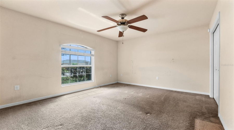 Davenport, Florida 33837, 4 Bedrooms Bedrooms, ,2 Bathroomsbathrooms,Residential,For Sale,Highland Meadows,Mfrg5097425