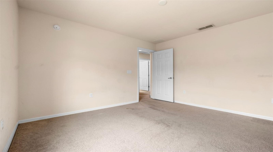 Davenport, Florida 33837, 4 Bedrooms Bedrooms, ,2 Bathroomsbathrooms,Residential,For Sale,Highland Meadows,Mfrg5097425