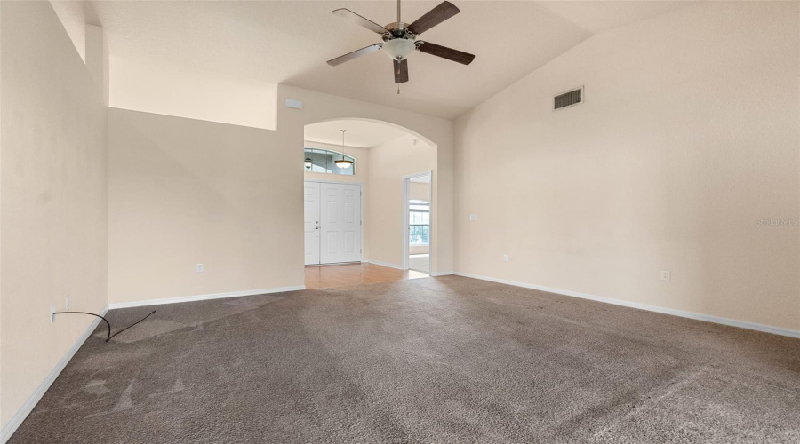 Davenport, Florida 33837, 4 Bedrooms Bedrooms, ,2 Bathroomsbathrooms,Residential,For Sale,Highland Meadows,Mfrg5097425