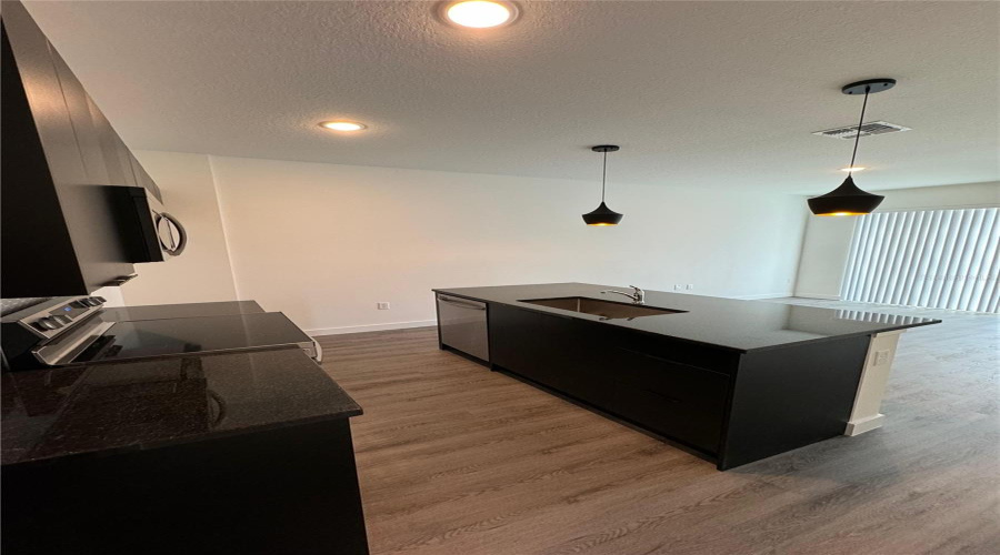 Kissimmee, Florida 34747, 3 Bedrooms Bedrooms, ,2 Bathroomsbathrooms,Residential,For Sale,Energy Drive,Mfrs5118778