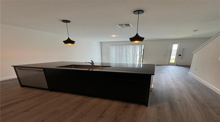 Kissimmee, Florida 34747, 3 Bedrooms Bedrooms, ,2 Bathroomsbathrooms,Residential,For Sale,Energy Drive,Mfrs5118778