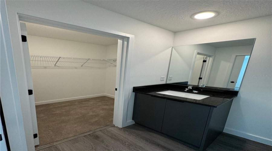Kissimmee, Florida 34747, 3 Bedrooms Bedrooms, ,2 Bathroomsbathrooms,Residential,For Sale,Energy Drive,Mfrs5118778
