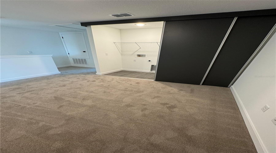 Kissimmee, Florida 34747, 3 Bedrooms Bedrooms, ,2 Bathroomsbathrooms,Residential,For Sale,Energy Drive,Mfrs5118778