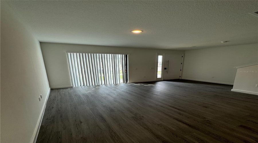 Kissimmee, Florida 34747, 3 Bedrooms Bedrooms, ,2 Bathroomsbathrooms,Residential,For Sale,Energy Drive,Mfrs5118778