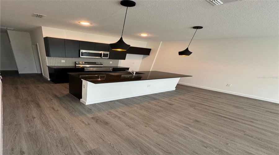 Kissimmee, Florida 34747, 3 Bedrooms Bedrooms, ,2 Bathroomsbathrooms,Residential,For Sale,Energy Drive,Mfrs5118778