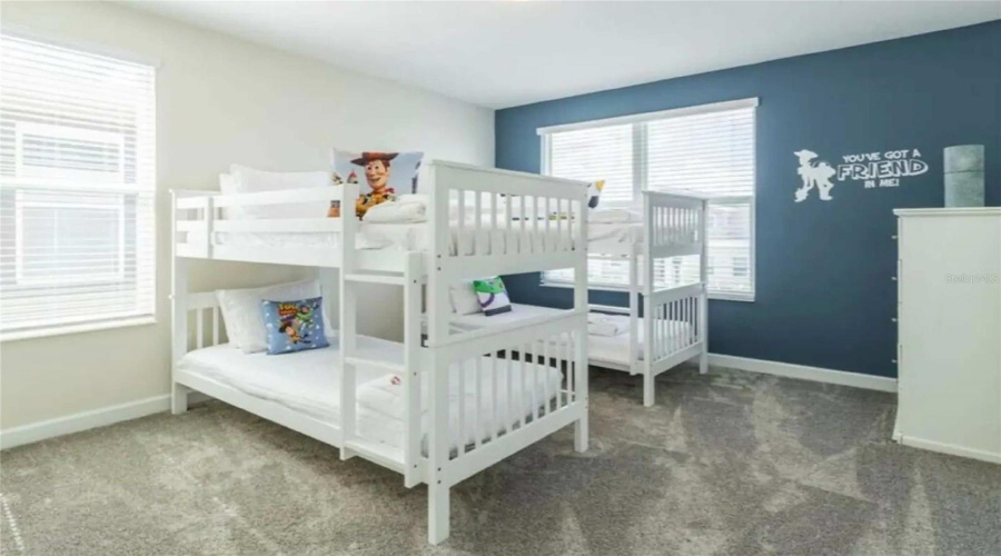 Davenport, Florida 33896, 5 Bedrooms Bedrooms, ,5 Bathroomsbathrooms,Residential,For Sale,Drop Shot,Mfro6310814
