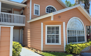 Kissimmee, Florida 34747, 4 Bedrooms Bedrooms, ,3 Bathroomsbathrooms,Residential,For Sale,Knightsbridge,Mfro6312189