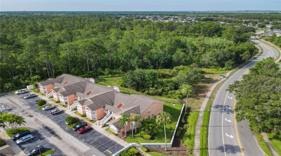 Villas at Island Club Condos. 8704 Knightsbridge Ct Unit B