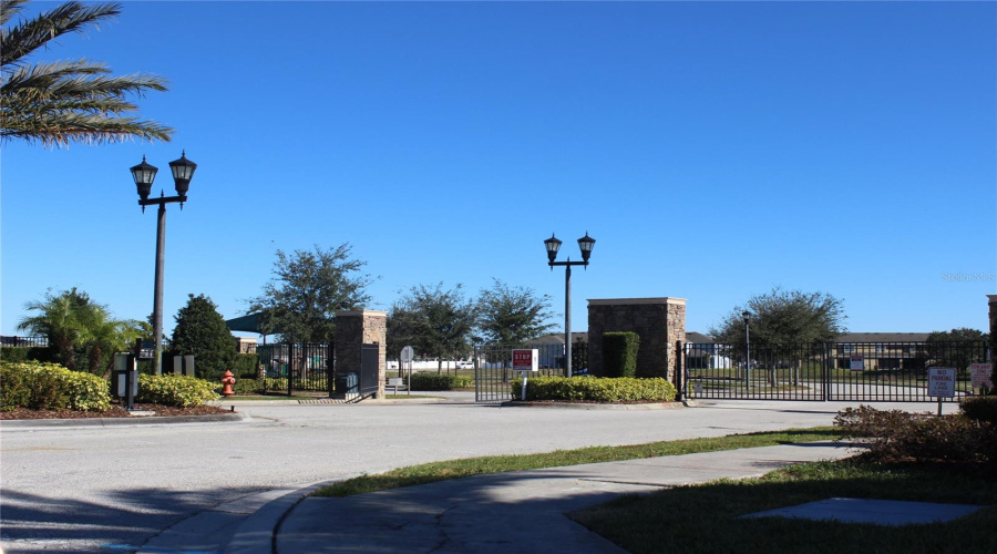 Davenport, Florida 33837, 3 Bedrooms Bedrooms, ,2 Bathroomsbathrooms,Residential,For Sale,Primrose,Mfro6312425